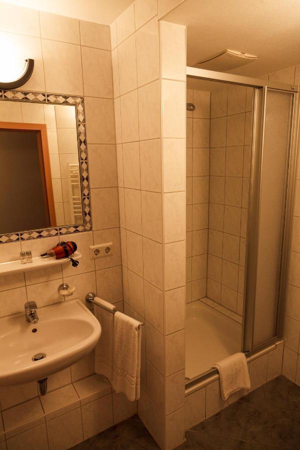 Hotel Fronhof Mettendorf 외부 사진